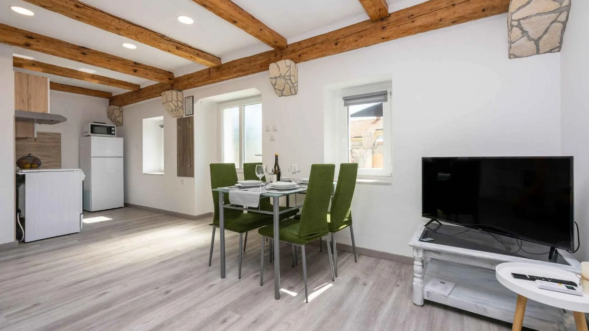 Holiday Home In Tribalj 45044